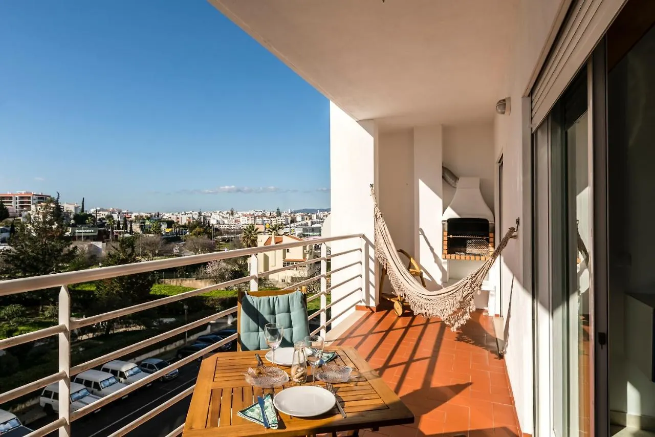 Algarve Beach Vibes Apartment, Wifi, Pool, Ac, Bbq Portimao