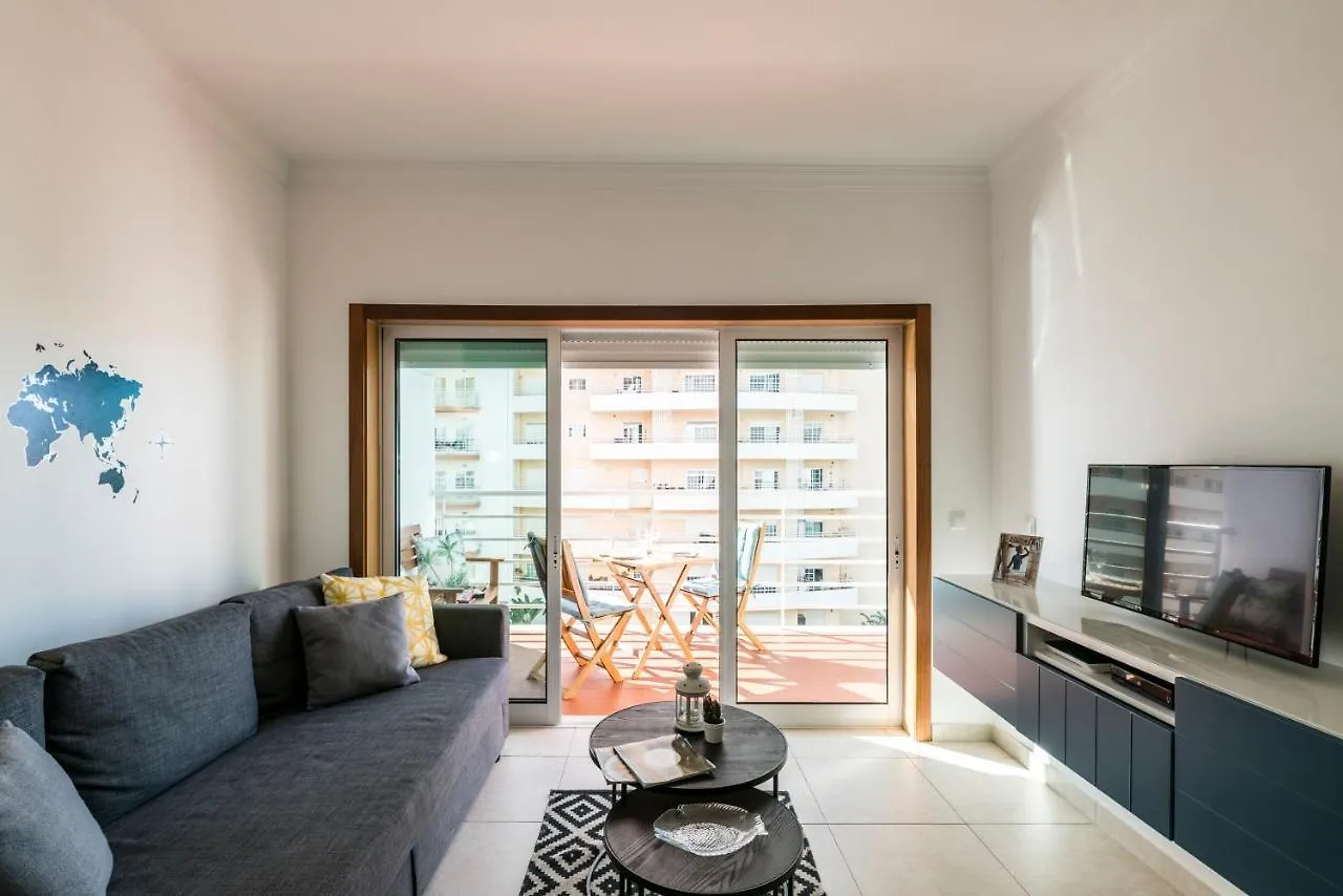 Algarve Beach Vibes Apartment, Wifi, Pool, Ac, Bbq Portimao Portugal